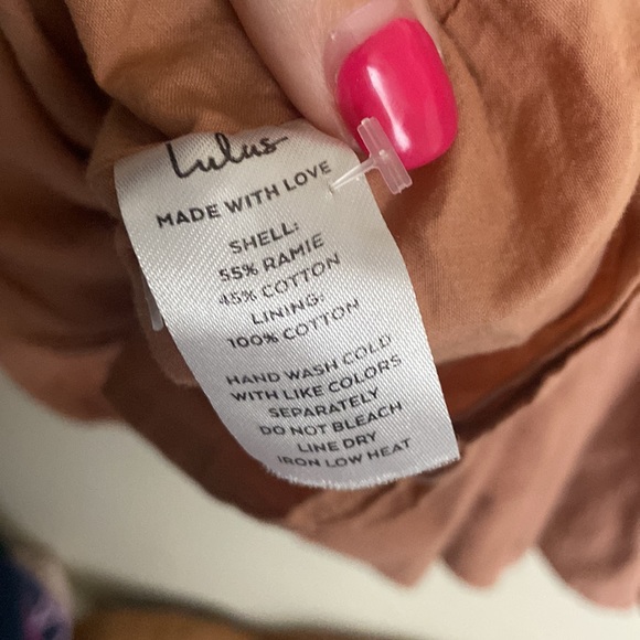 Lulu’s size small woman’s dress - Picture 5 of 5